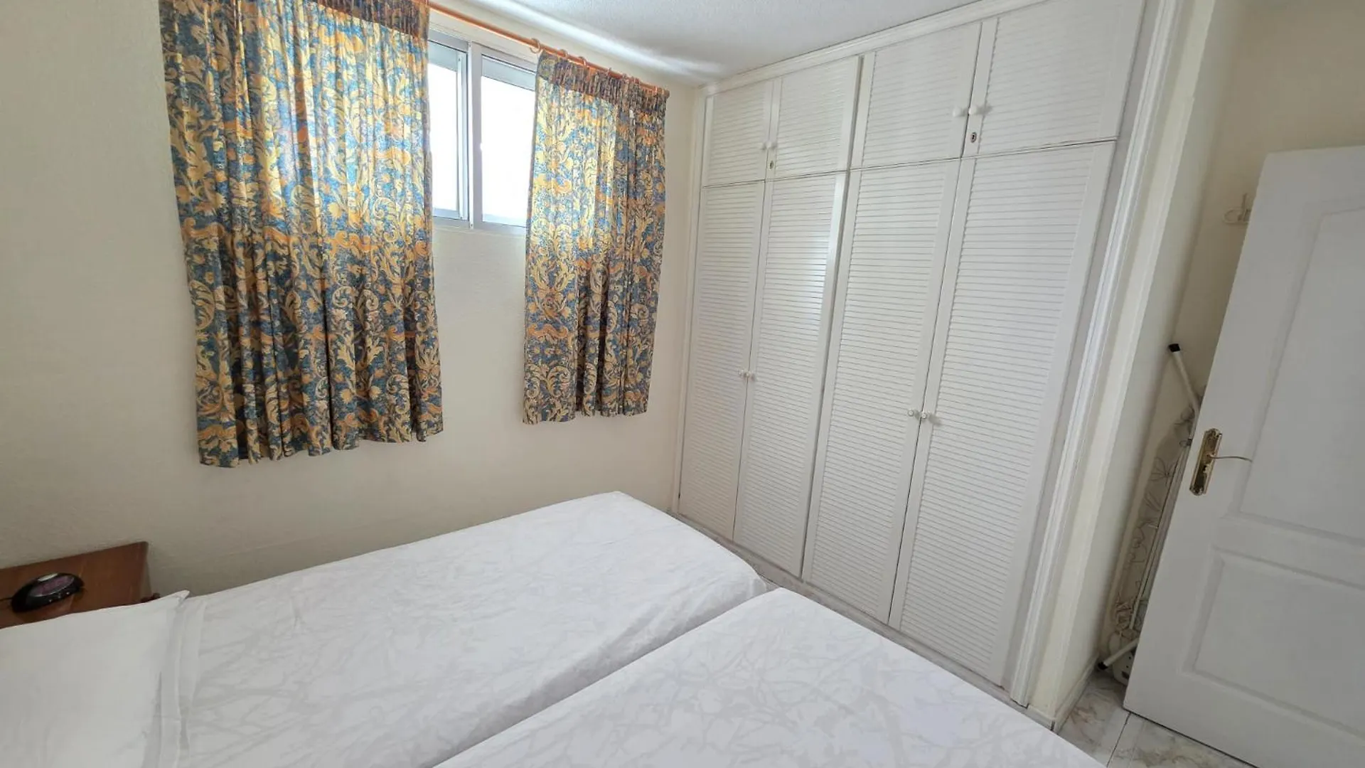 Comodoro Fantastic Sea View Los Cristianos Апартаменты Лос Кристианос