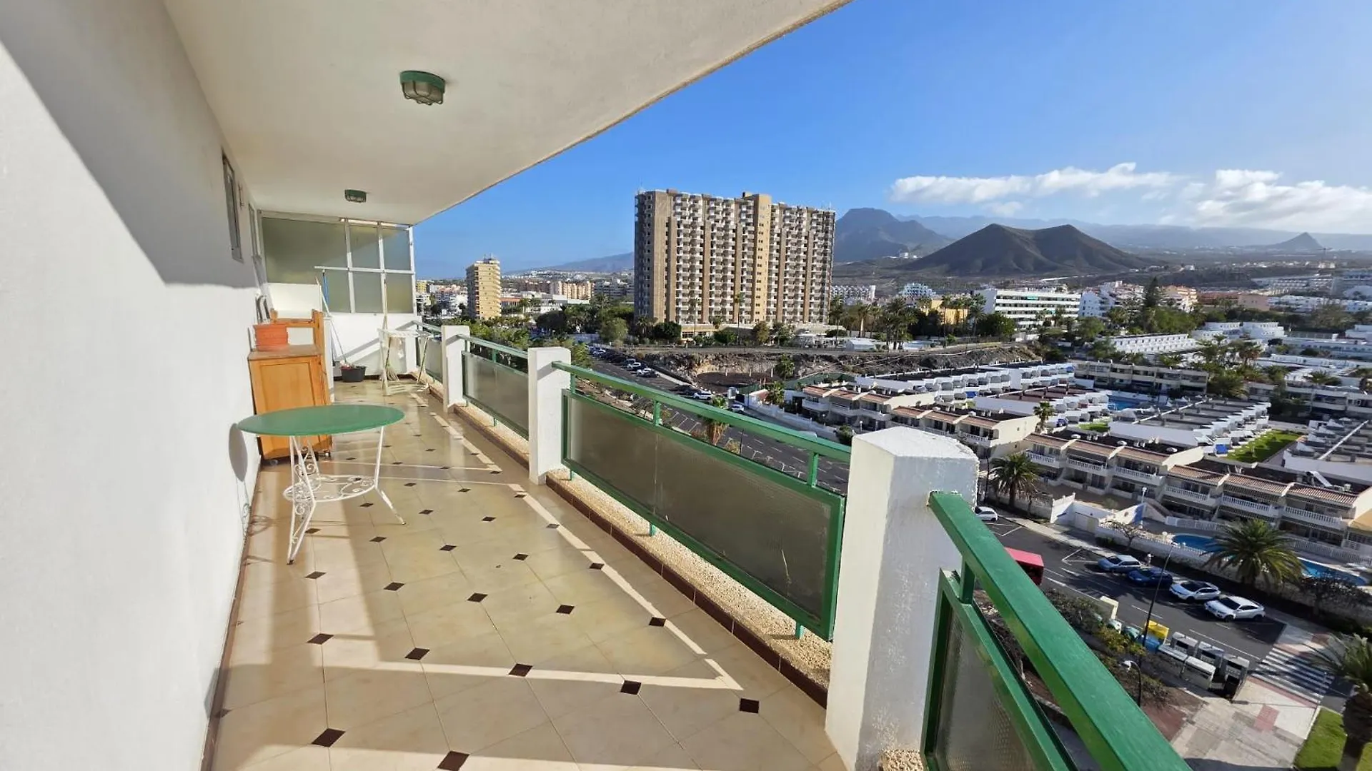 דירה Comodoro Fantastic Sea View Los Cristianos ספרד